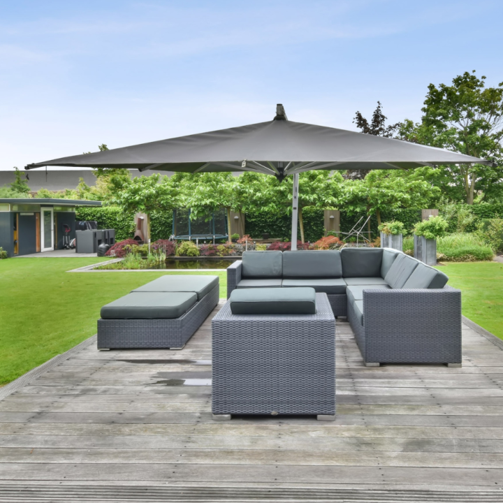 Shop een nieuwe parasol bij GroenRijk de Wilskracht!