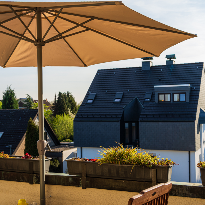 Shop een nieuwe parasol bij GroenRijk de Wilskracht!