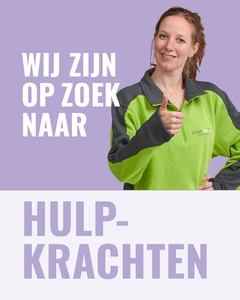 Scholieren/studenten voor de buitenplantenafdeling.