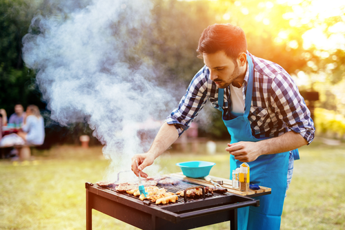 Hoe moet in mijn barbecue schoonmaken?