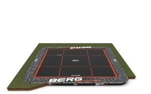 BERG SPORTS Ultim Pro Bouncer FlatGround 5x5