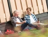 Hout - beton schuttingen