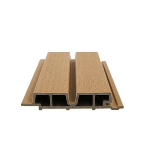 NewTechWood HKC co-extrusie Castellation PRO65 gevelbekleding, 3,3 x 18 x 290 cm, Red Cedar.