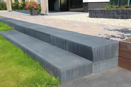 Traptrede massief 100x40x18cm zwart - afbeelding 2